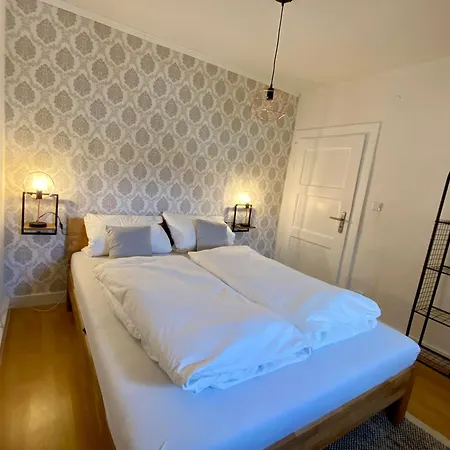 Gemuetliche Und Charmante Maisonette In Apartamento Hamelin